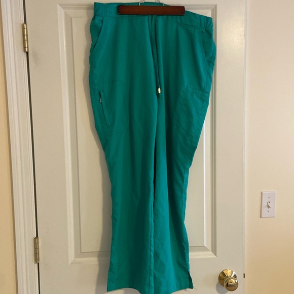 EUC barco greys anatomy size medium teal scrub pants - Picture 1 of 6
